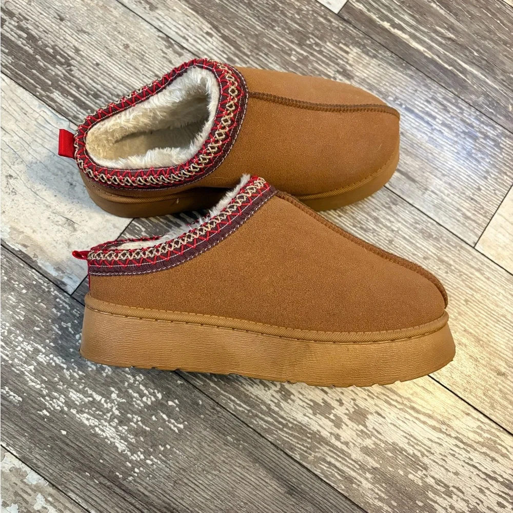 Women's Tan Platform Tasman Like Slippers Size 41/10